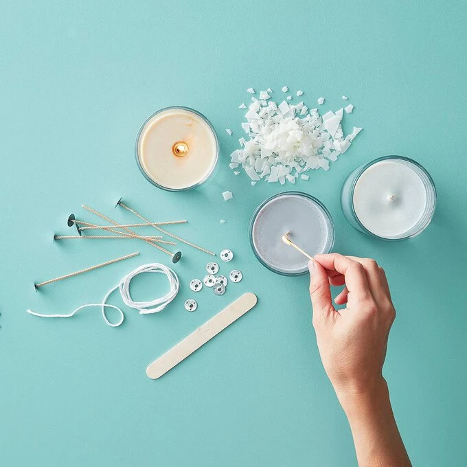 Hobbycraft Pre-Waxed Wick Assemblies For Soya Wax 100mm 10 Pack - Image 3