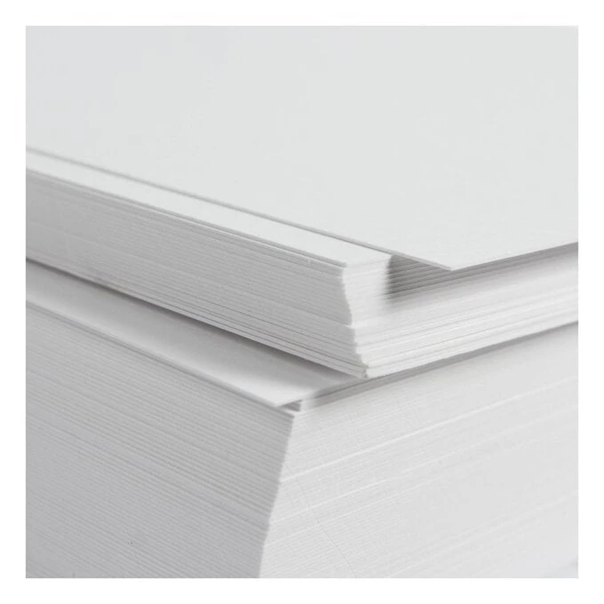 Hobbycraft White Premium Smooth Card A4 100 Pack - Image 2